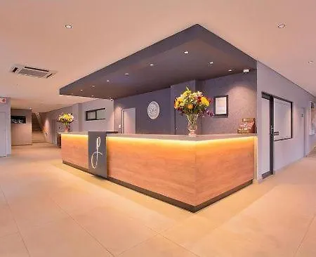 The Pretoria Hotel Exterior photo